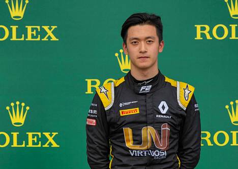 Guanyu Zhou on ajanut kaudesta 2019 Formula 2 -luokassa UNI-Virtuosi-tallissa. Hän on tämän kauden sarjassa toisena ennen kahta viimeistä osakilpailua.