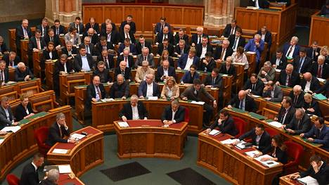 Kuva Unkarin parlamentista viime lokakuulta.