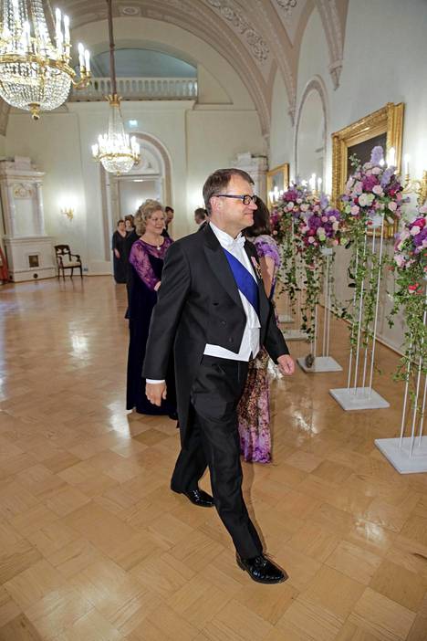 Pääministeri  Juha Sipilä  edusti vaimonsa  Minna-Maarian  kanssa.