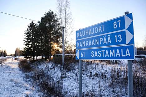 Vihteljärvi sijaitsee vartin ajomatkan päässä Kankaanpäästä, jossa osa epäillyistä opiskeli.