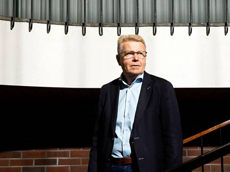 EK:n toimitusjohtaja Jyri Häkämies pitää kunta-alan uutta työehtosopimusta turmiollisena. 