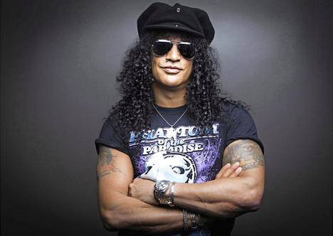 –Olin 1990-luvun loppupuolelta aina vuoteen 2015 maailman viimeinen ihminen, joka uskoi Guns N`Rosesin koskaan palaavan! Slash kertoi Ilta-Sanomille.