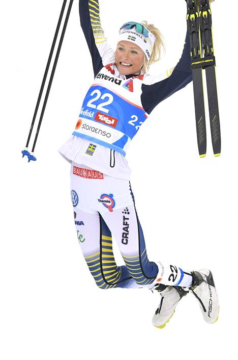 Frida Karlsson voitti kolme MM-mitalia Seefeldissä.