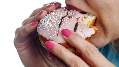 Tutkijat havaitsivat, että mitä enemmän ruokavalioon kuului pitkälle jalostettuja elintarvikkeita, sitä suuremmaksi kasvoi riski sairastua syöpään.
