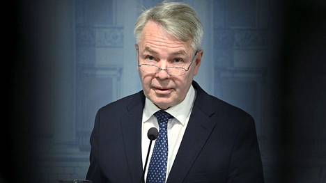 Ulkoministeri Pekka Haavisto kertoi hallituksen periaatepäätöksestä perjantaina.