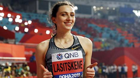 Maria Lasitskene voitti naisten korkeuden.