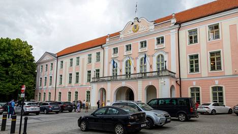 101-paikkaisen Viron parlamentin eli riikikogun edustajista 88 äänesti kannattavansa julkilausumaa.