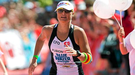 Camilla Pedersen voitti viime heinäkuussa triathlonin puolimatkan EM-kultaa.