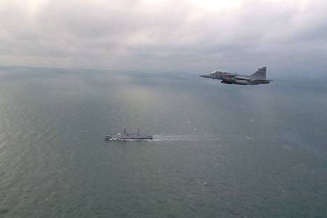 Venäjän laivaston maihinnousualukset havaittiin Itämerellä.