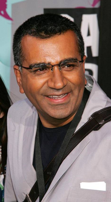 Martin Bashir on BBC:n toimittaja, joka tunnetaan erityisesti prinsessa Dianan ja poptähti Michael Jacksonin haastatteluista.