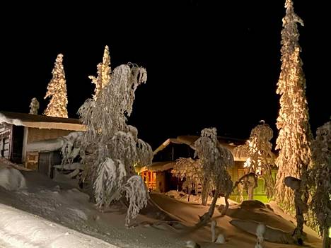 Yksi kodeista sijaitsee Saariselällä, jota Sarpola kuvailee lumiparatiisiksi.