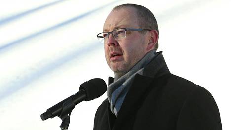 Jyväskylän kaupunginjohtaja Timo Koivisto piti muistopuheen mäkilegenda Matti Nykäselle mäkihypyn SM-kilpailuissa Jyväskylän Laajavuoressa 17. helmikuuta.