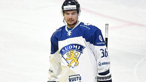 Elmeri Eronen nähtiin tällä kaudella myös Leijonissa.