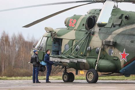 Mil Mi-17 -kuljetushelikopteri. 