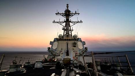 Yhdysvaltain hävittäjäalus USS Chung-Hoon hermostutti tammikuun alussa Kiinan viranomaisia kulkemalla läpi Taiwaninsalmesta. Arkistokuva aluksesta on otettu elokuussa 2020.