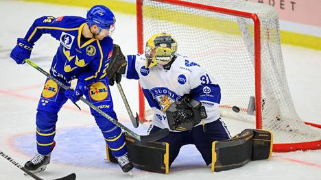 Ruotsilla oli isännän otteet ottelussa Leijonia vastaan.