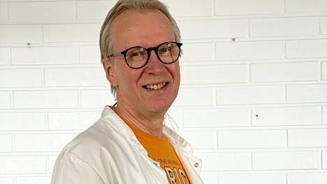 Tohtori Tapani Kiminkinen joutuu jäämään ensi vuonna eläkkeelle.