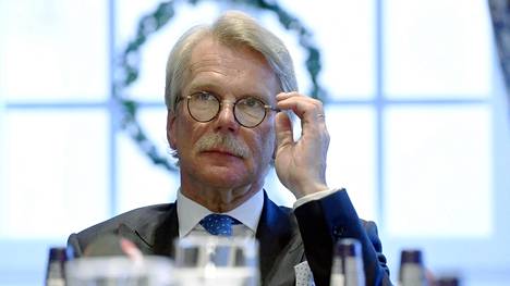 Sijoittajan kannattaa Björn Wahlroosin mukaan harkita sijoituksia muualle kuin osakkeisiin ja korkoihin.