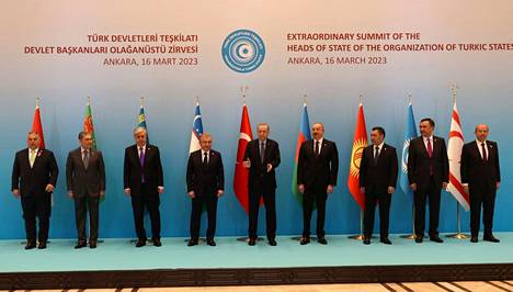 Turkkilaiskansojen johtajat ovat paraikaa koolla Ankarassa.