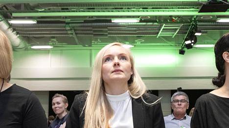 Maria Ohisalo valittiin vihreiden puheenjohtajaksi puoluekokouksessa Porissa.