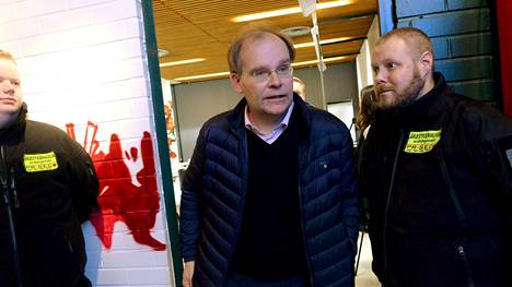 Taitoluisteluseura Helsingfors Skridskoklubbin uudeksi puheenjohtajaksi valittiin Mikael Nyberg.