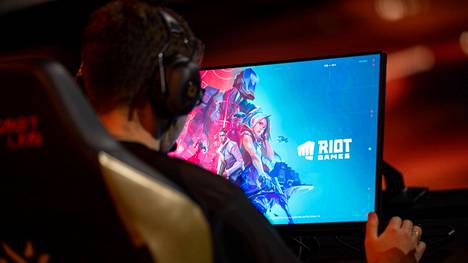 Riot Gamesin kesällä 2020 julkaisemasta Valorantista tuli nopeasti Counter-Striken haastaja.