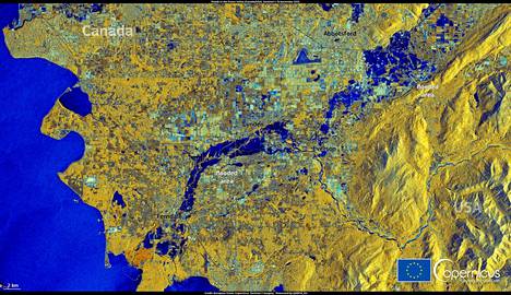 Tulva-alueet näkyivät satelliittikuvissa.