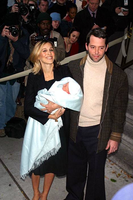 Onnelliset vanhemmat Sarah Jessica Parker ja Matthew Broderick saivat esikoisensa vuonna 2002.