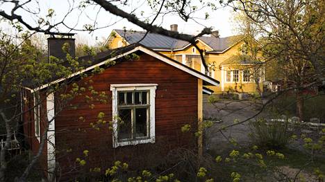 Helsingin hampaisiin joutunut yleinen sauna lopettaa Meilahdessa –  1800-luvun idylliä ylistettiin The New York Timesiä myöten - HS-Helsinki -  Ilta-Sanomat
