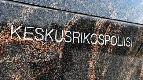 Keskusrikospoliisin (KRP) logo Jokiniemessä Vantaalla 30. heinäkuuta 2018.
