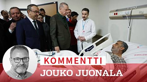 Presidentti Recep Tayyip Erdogan vieraili sairaalassa Kilisissä torstaina.