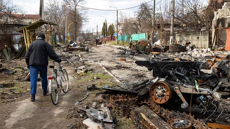 Sodan tuhoja Butshan kaupungissa Ukrainassa huhtikuun alussa.