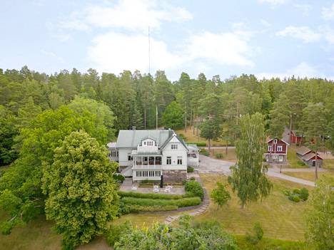Kartanotila Villa Wolax myydään – pyyntihinta lähes neljä miljoonaa - Turun  seutu - Ilta-Sanomat
