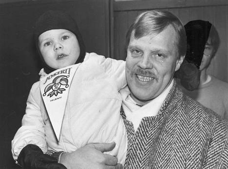Vesa-Matti Loiri ja poika Joonas Loiri vuonna 1986.