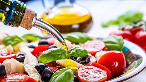 Pitkää ikää lupaavaan Välimeren ruokavalioon kuuluu muun muassa reilusti kasviksia ja oliiviöjyä – ei hullumpaa!