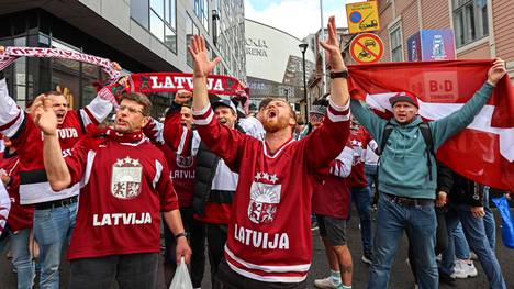 Latvian fanit juhlivat MM-pronssia Tampereella lauantaina.
