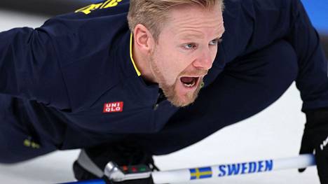 Pekingin olympialaiset: Ruotsin curlingjoukkueen kapteeni Niklas Edin  katosi kesken välierän - Olympialaiset - Ilta-Sanomat