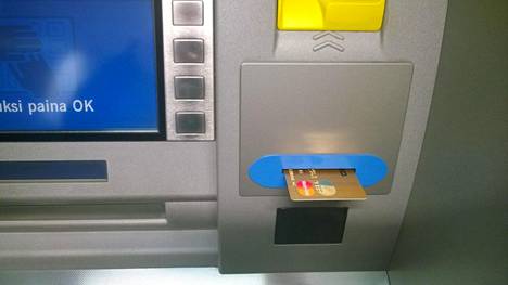 pankkiautomaatti
