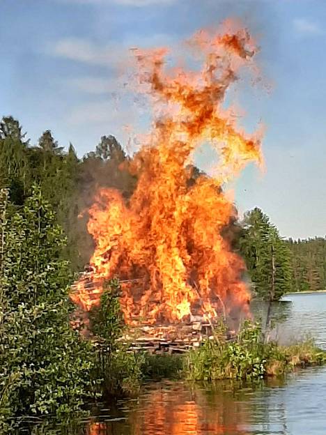 Yöttömän yön taikaa ja keskikesän idylliä! Katso lukijoiden hyvän mielen  juhannuskuvat - Kotimaa - Ilta-Sanomat