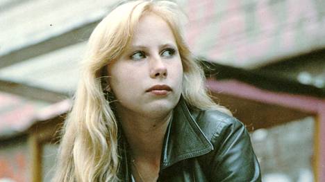 Kati Outinen esitti Lissua 1980 Tapio Suomisen ohjaamassa Täältä tullaan elämä! -elokuvassa.