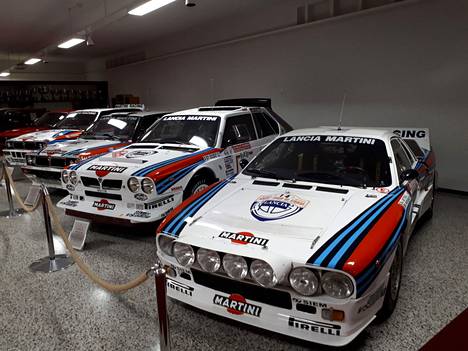 Juha Kankkusen yksityisen automuseon Lancia-rivi kuvattuna vuonna 2019.