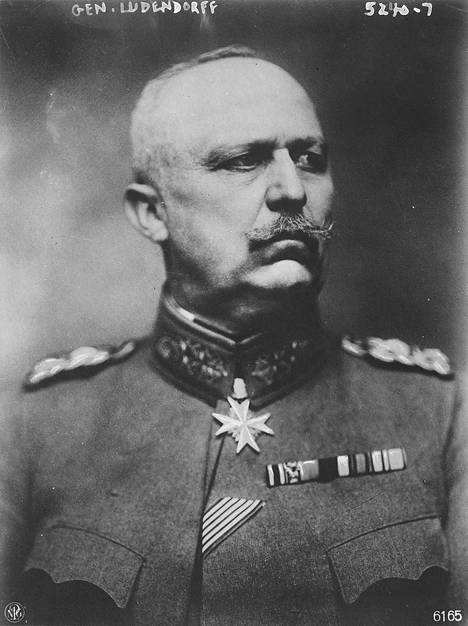 Erich Ludendorff oli vuonna 1917 Euroopan suurin sotaherra, jolla oli suunnitelmia myös Suomen varalle.