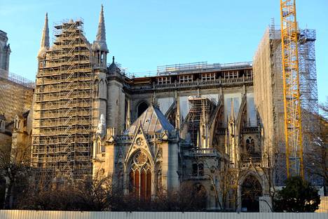 Vuonna 2019 tulipalossa vaurioitunut Notre-Dame on päihittänyt Eiffel-tornin suosituimpana nähtävyytenä.