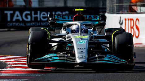 Lewis Hamiltonilla oli ongelmia Monacon radan kanssa.