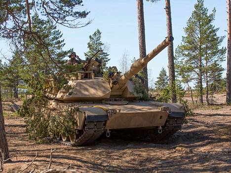 Yhdysvaltain joukot osallistuivat Niinisalossa Arrow 18 -harjoitukseen Abrams-taistelupanssarivaunuilla. 