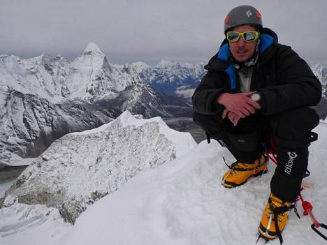 Karl Haarala met Ueli Steck during his visit to Himalaya.
