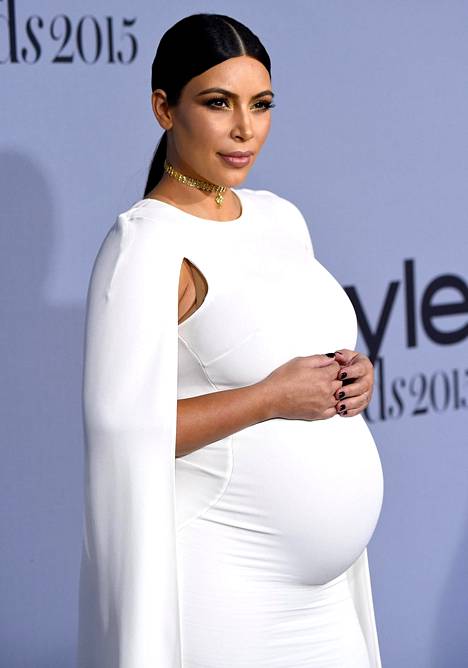 Arvaatko, kuinka paljon Kim Kardashian painaa? Paljasti nykypainonsa  Snapchatissa: ”Oli paljon laihdutettavaa” - Viihde - Ilta-Sanomat
