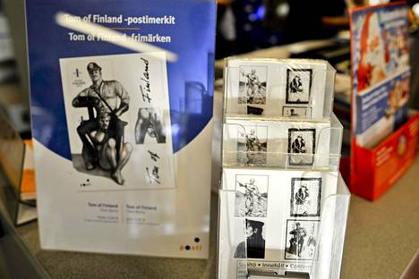 Laajasti kansainvälistä kiinnostusta keränneet Tom of Finlandin eli Touko Laaksosen postimerkkiarkit tulivat myyntiin 2014.