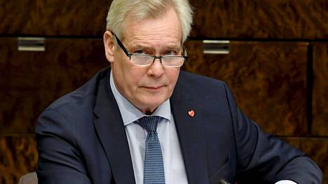 Entinen pääministeri Antti Rinne pyrkii Lohjan kaupunginjohtajaksi.