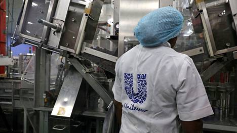 Hammastahnatehtaan tuotantoa Unileverin tehtaalla Nigerian Lagosissa.